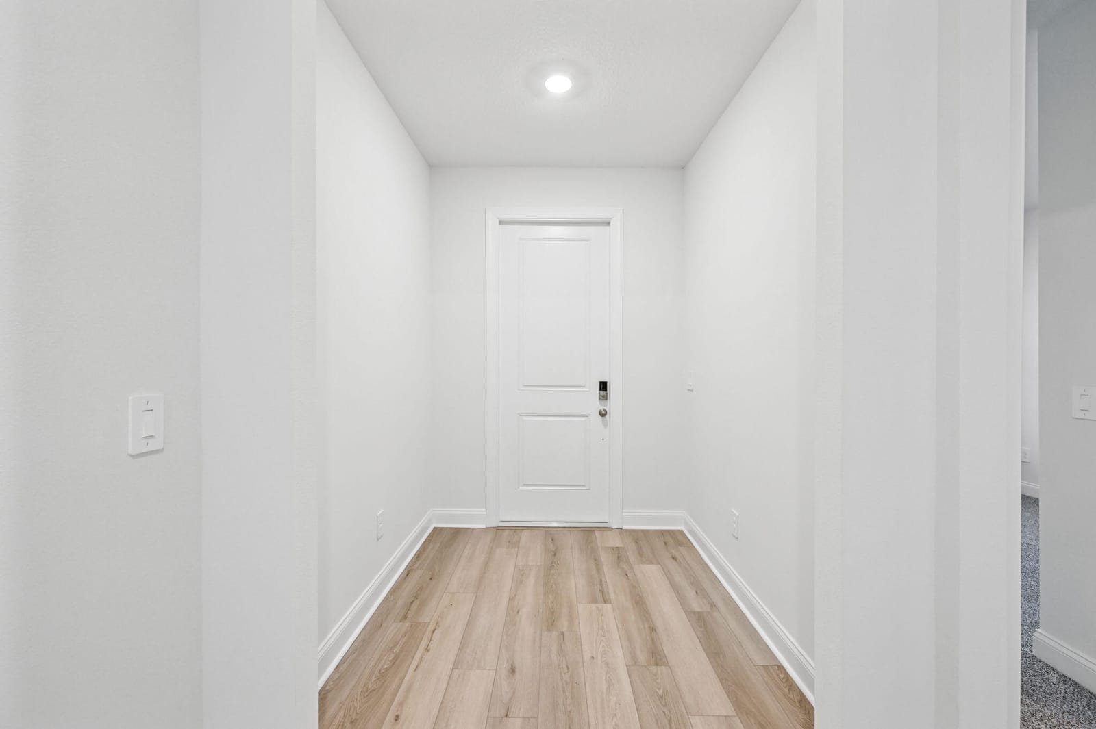 5653 Hampton Park Circle — photo 6