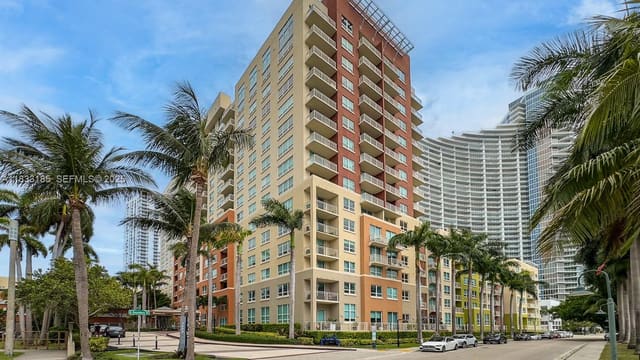 2000 N Bayshore Drive 203, Miami, FL 33137