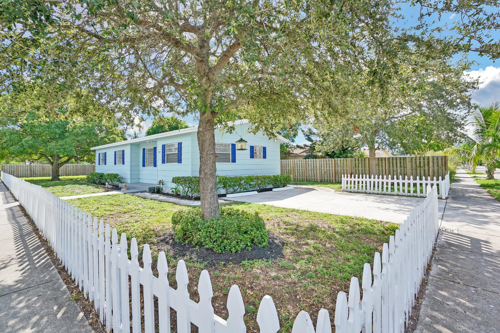 201 SW 11th Avenue, Delray Beach, FL 33444 photo 3