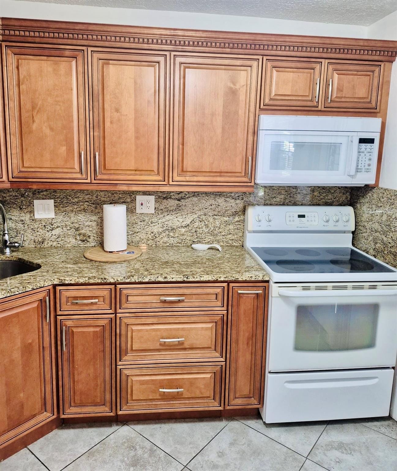 4000 NW 44th Avenue 106, Lauderdale Lakes, FL 33319 photo 5