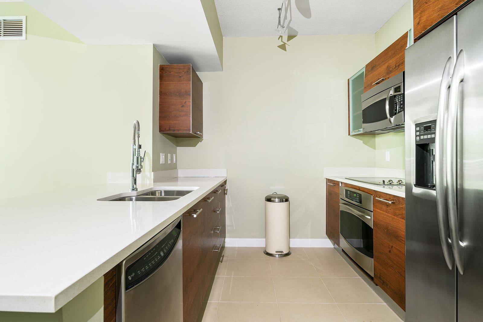 480 Hibiscus Street 626, West Palm Beach, FL 33401 photo 3
