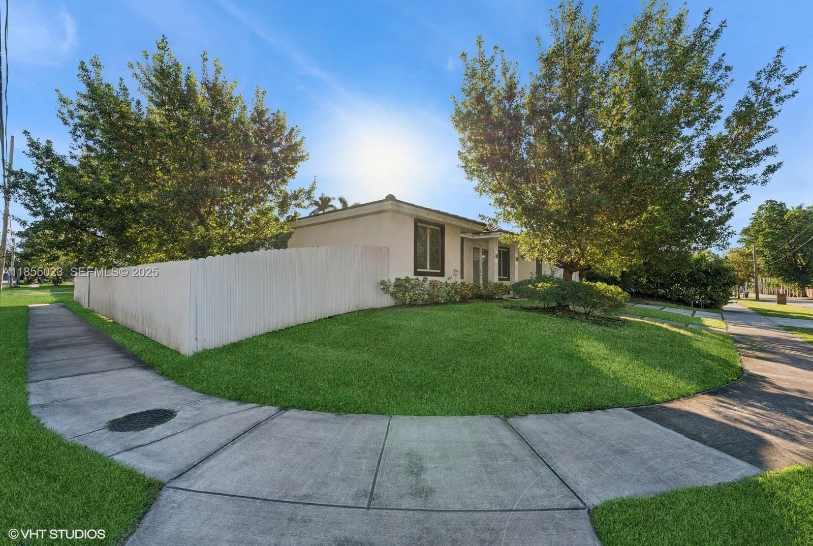 15391 NE 5th Avenue, Miami, FL 33162 photo 4