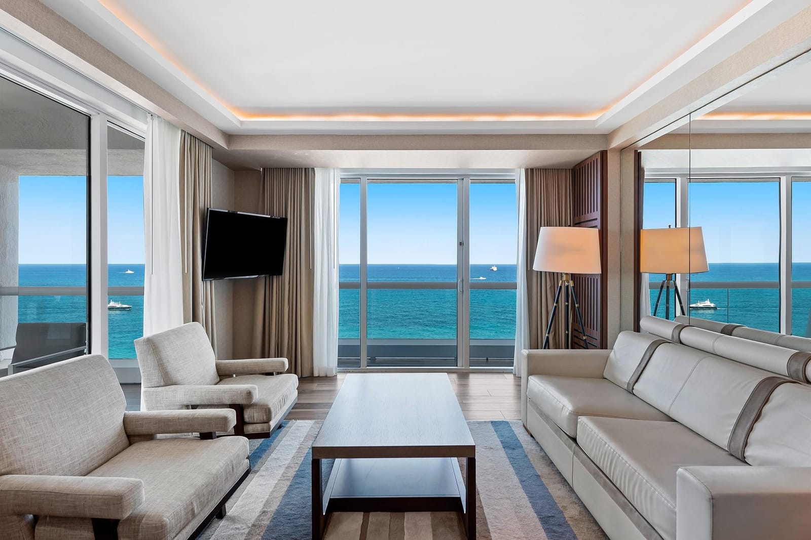 551 N Fort Lauderdale Beach Boulevard H1217, Fort Lauderdale, FL 33304