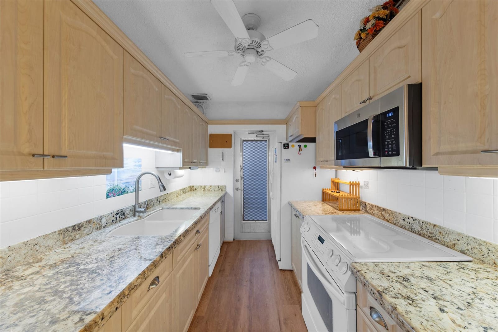 105 NE 19th Avenue 460, Deerfield Beach, FL 33441 photo 21