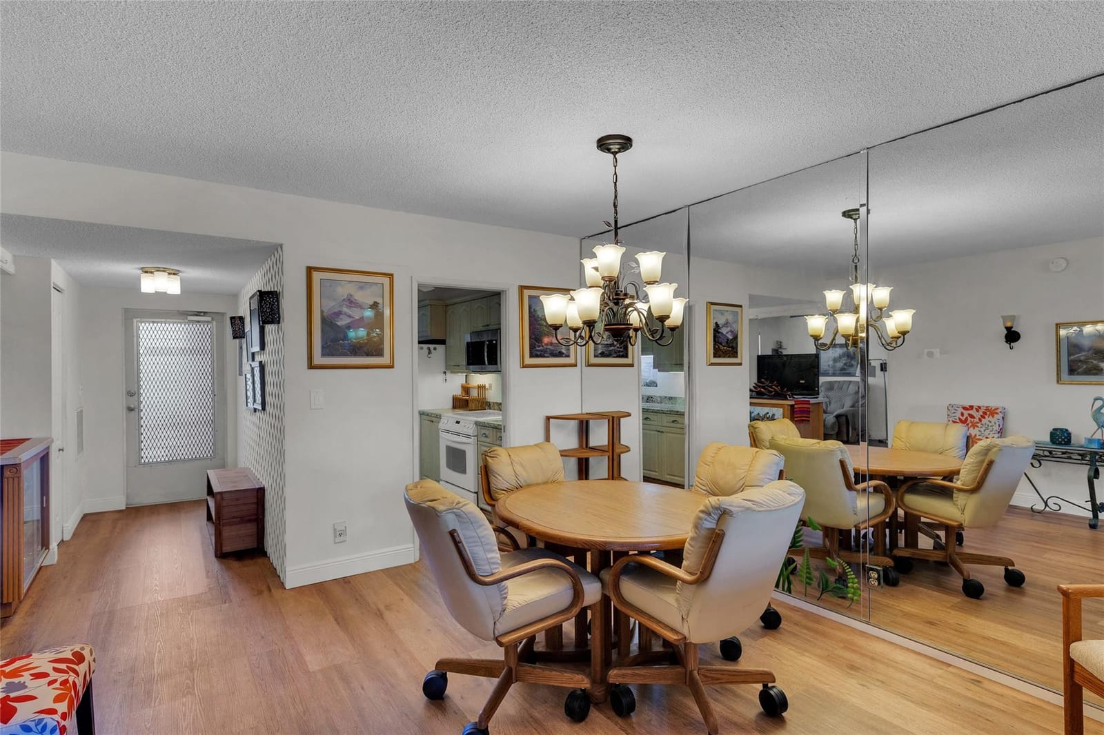 105 NE 19th Avenue 460 — photo 4