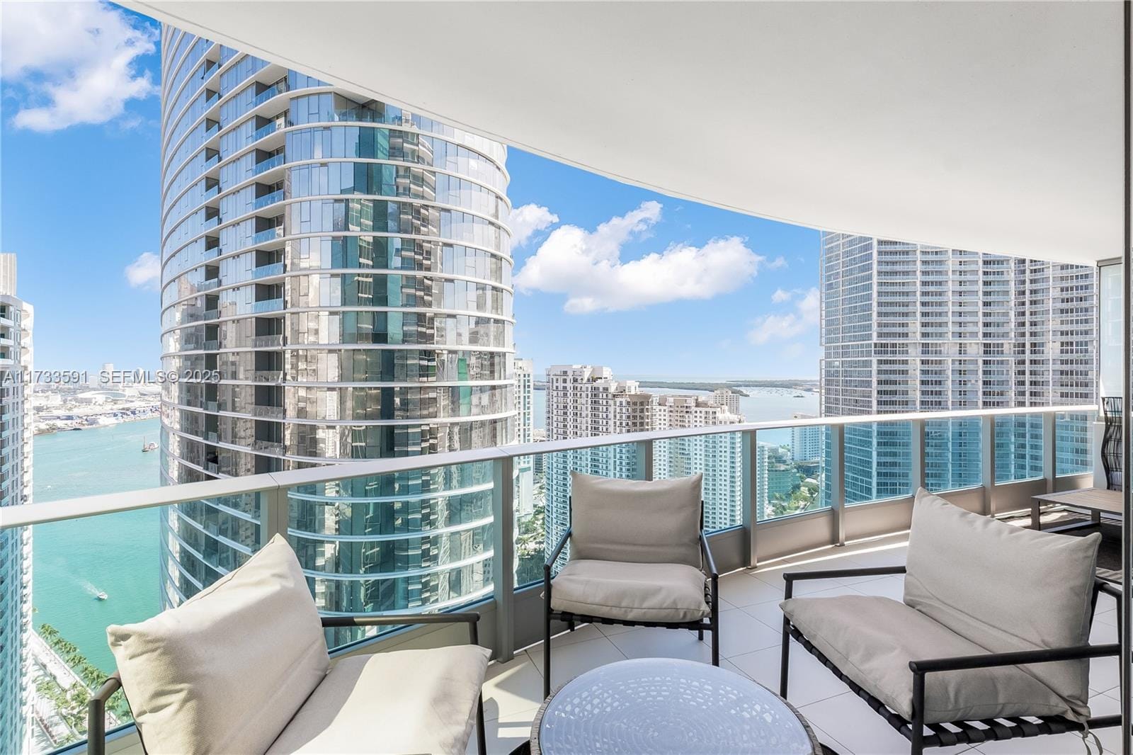 200 Biscayne Boulevard Way 4101, Miami, FL 33131 photo 1