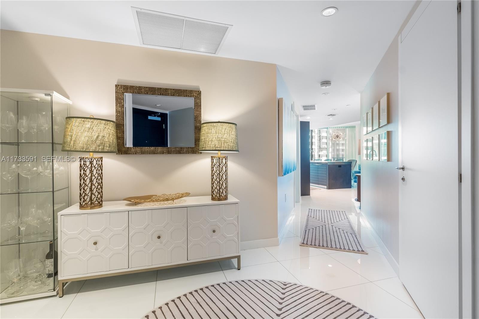 200 Biscayne Boulevard Way 4101, Miami, FL 33131 photo 11