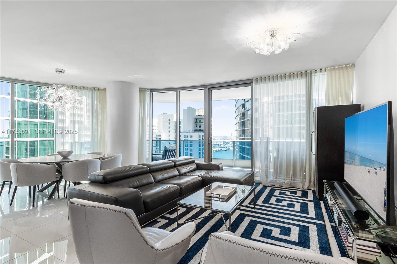 200 Biscayne Boulevard Way 4101, Miami, FL 33131 photo 4