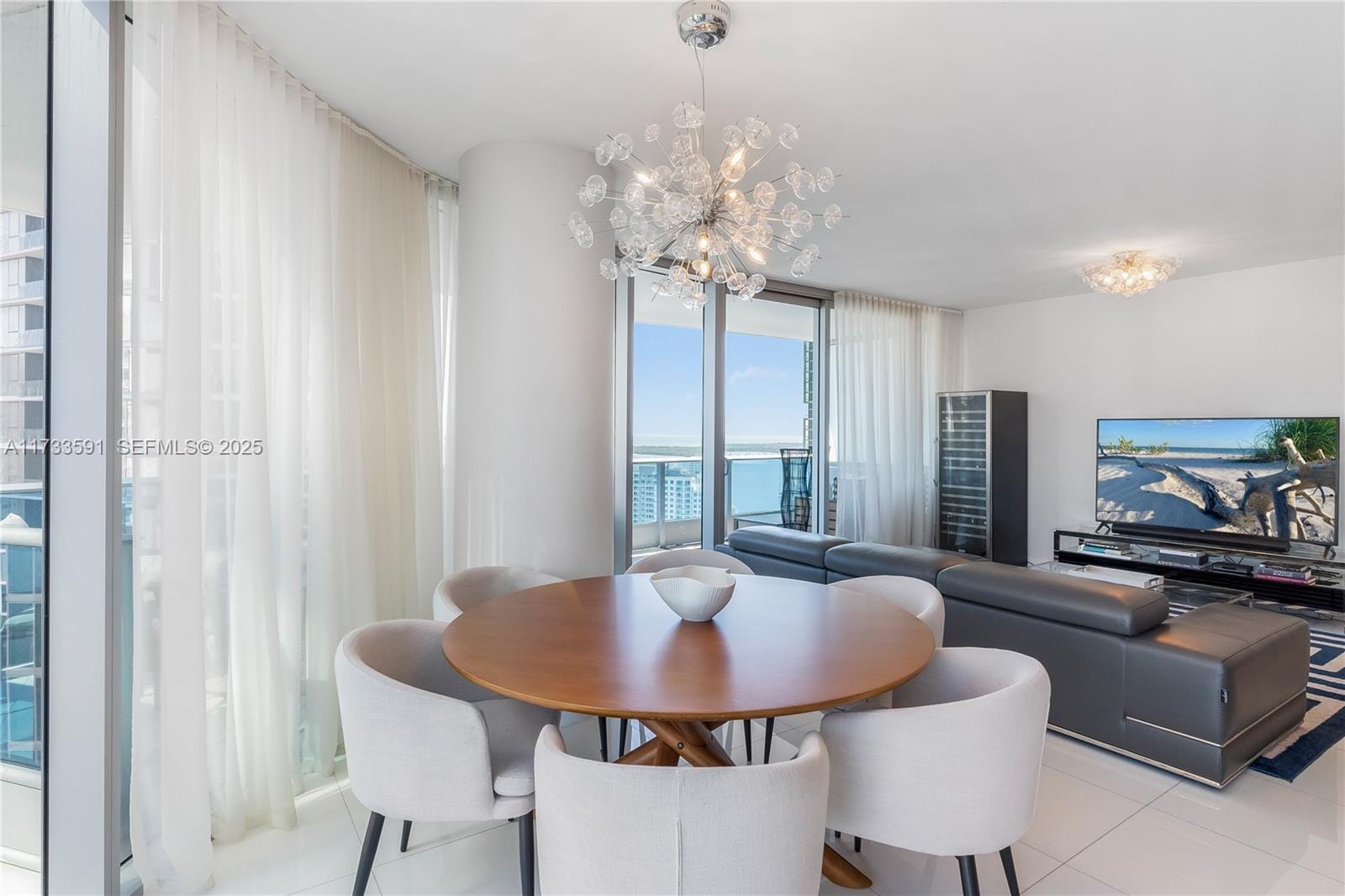 200 Biscayne Boulevard Way 4101, Miami, FL 33131 photo 5