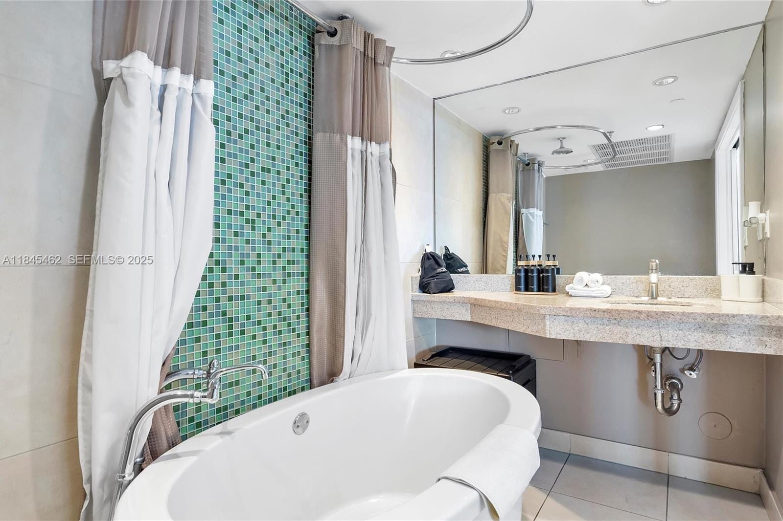 1024 Ocean Drive A207, Miami Beach, FL 33139 photo 14