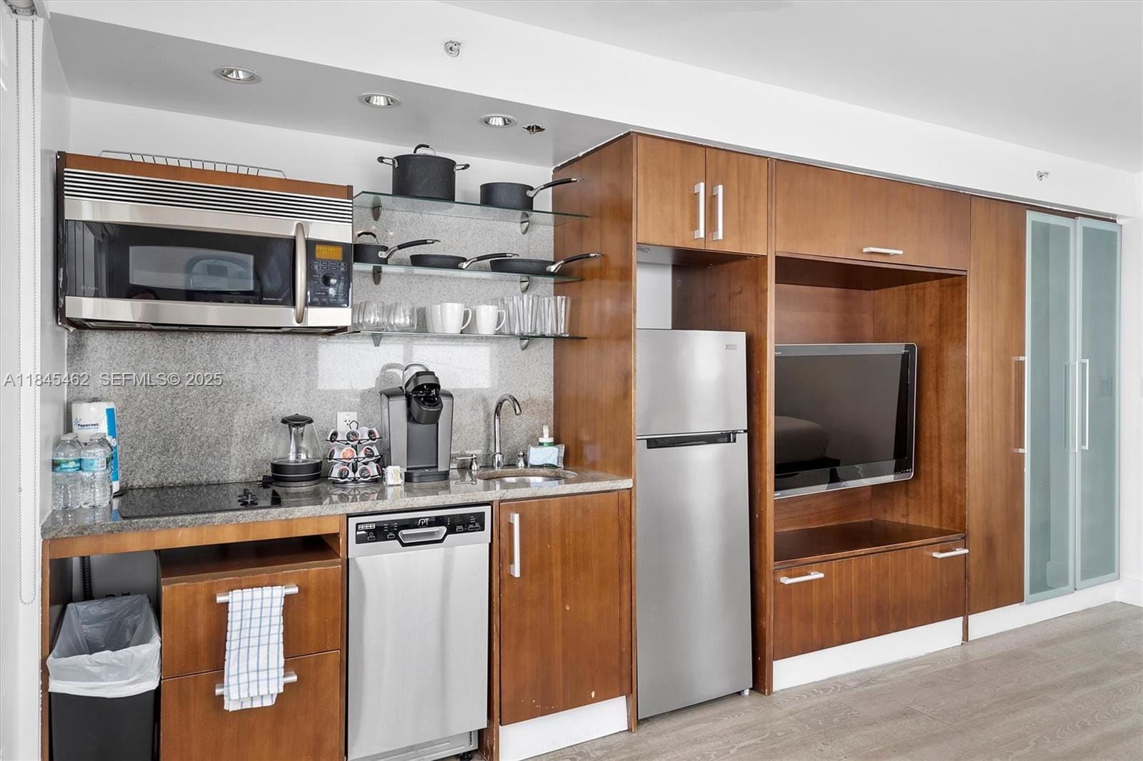 1024 Ocean Drive A207 — photo 10