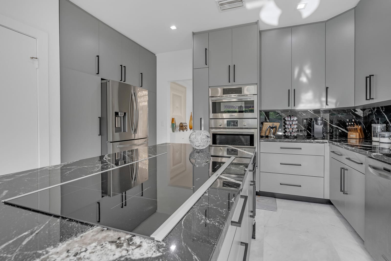 15536 NW 83rd Avenue, Miami Lakes, FL 33016 photo 22