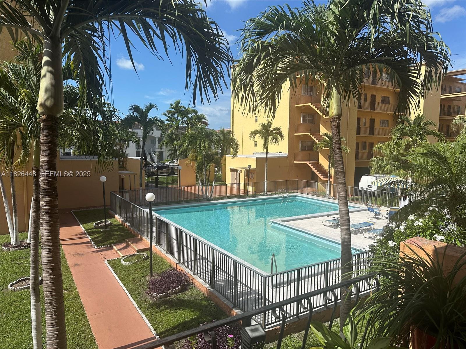 1900 W 54th Street 113, Hialeah, FL 33012 photo 12