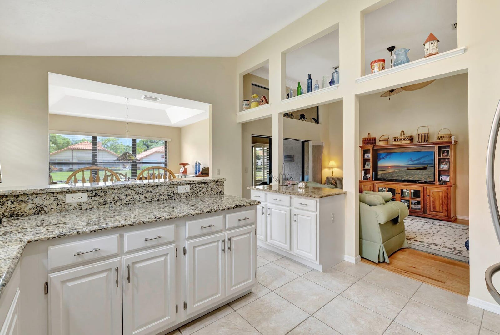 2885 SW Mariposa Circle, Palm City, FL 34990 photo 6