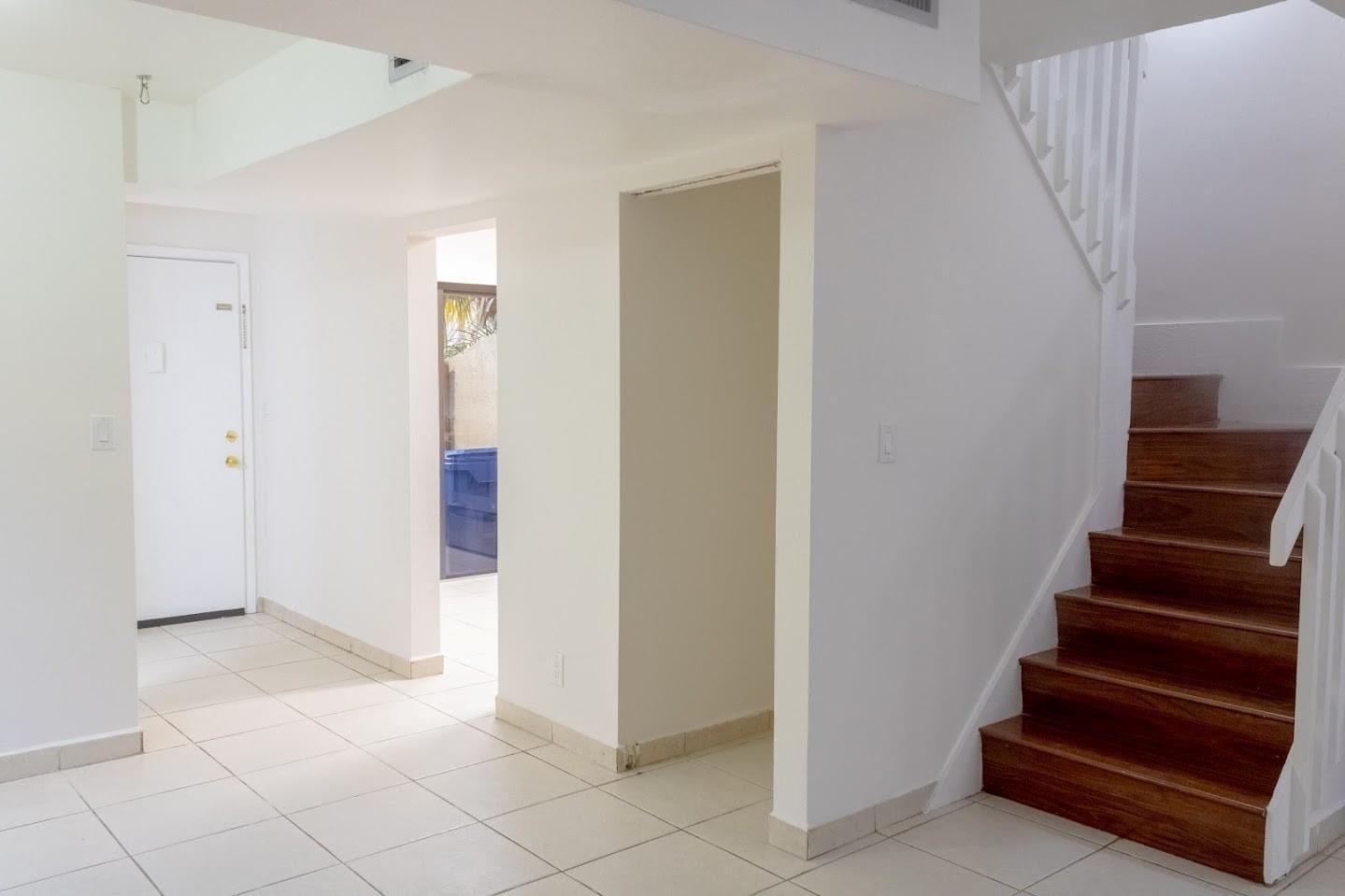 7733 Balboa Street 8 — photo 11