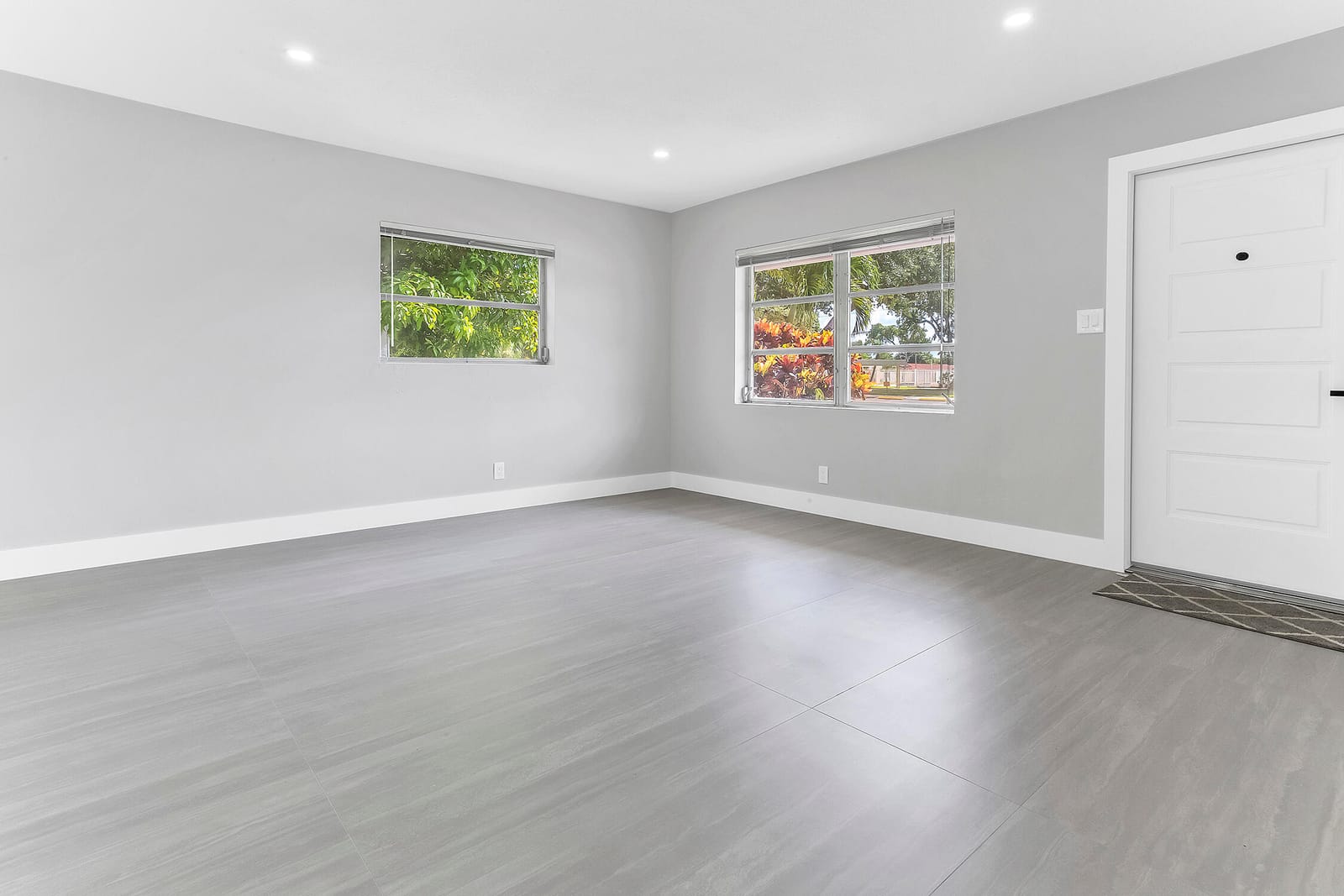 7609 NW 70 Avenue, Tamarac, FL 33321 photo 3