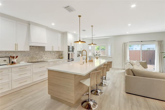 14751 SW 23rd Street 14751, sold in Coral Lakes Kingdom, Miami, FL
