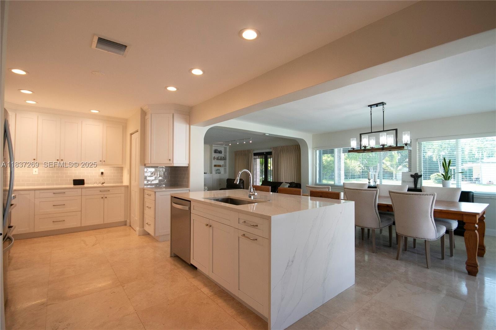 10111 SW 66th Street, Miami, FL 33173 photo 8