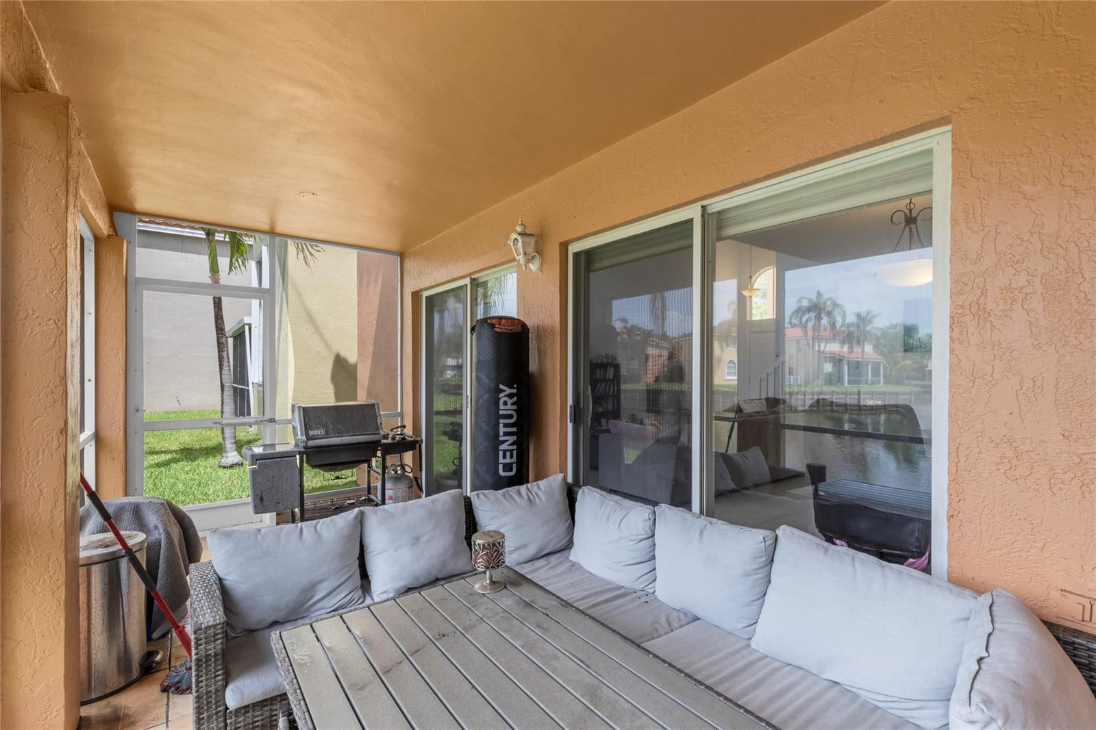 1430 N Trafalgar Circle, Hollywood, FL 33020 photo 28