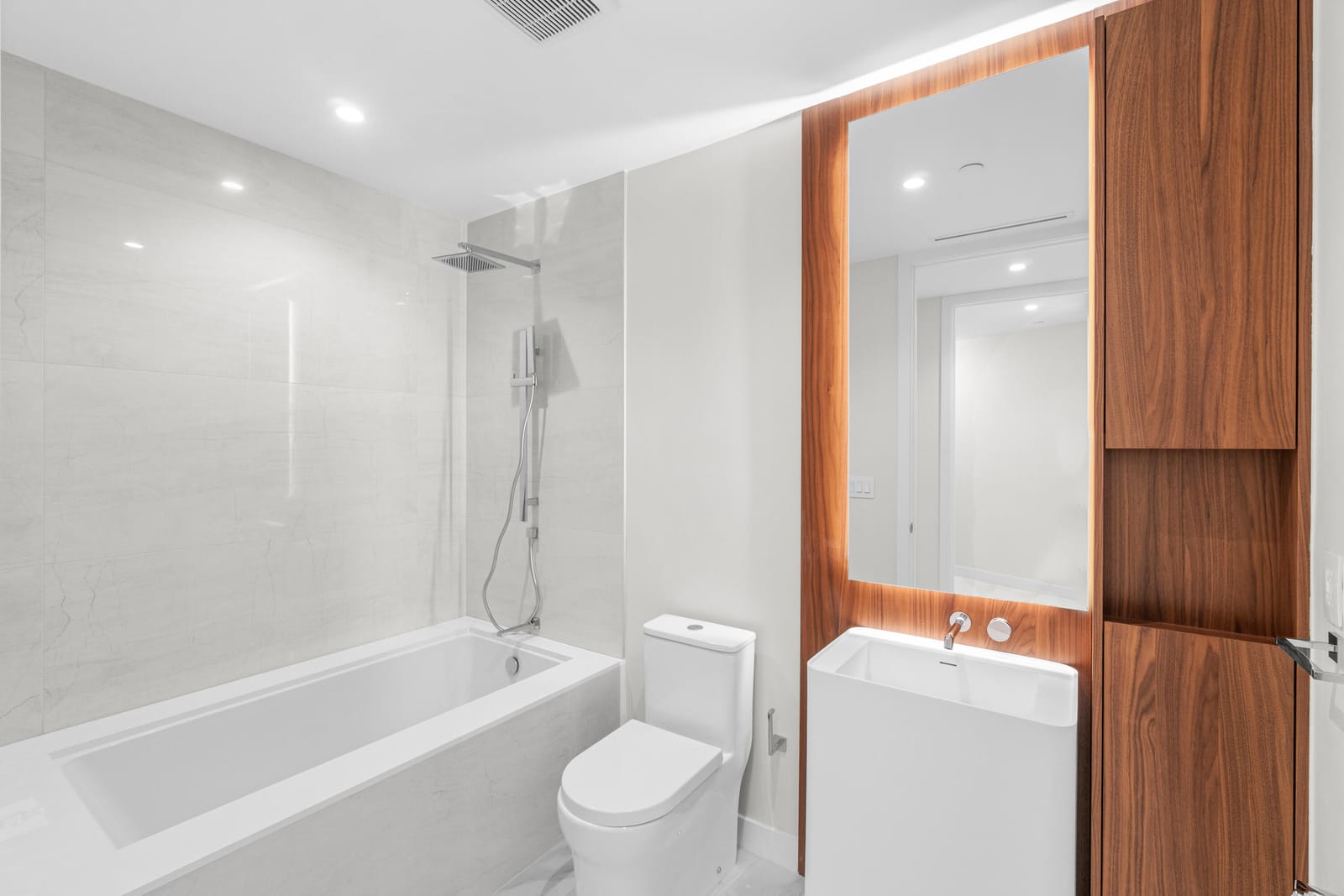 220 SE Mizner Boulevard 415, Boca Raton, FL 33432 photo 27