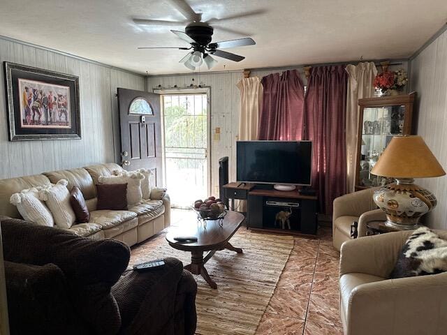 430 Eilon Avenue, South Bay, FL 33493 photo 13