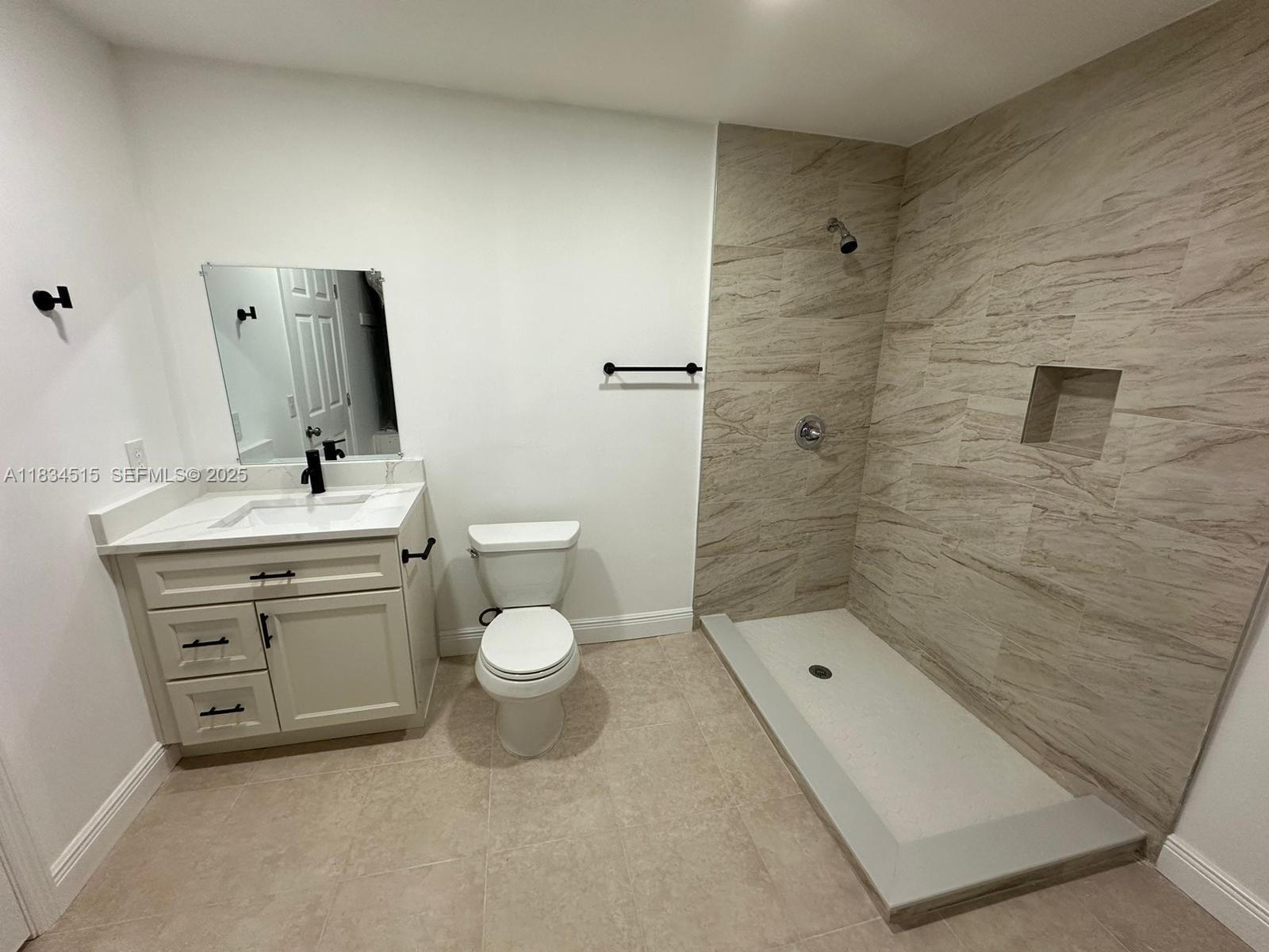 125 SW 11th Avenue, South Bay, FL 33493 photo 24