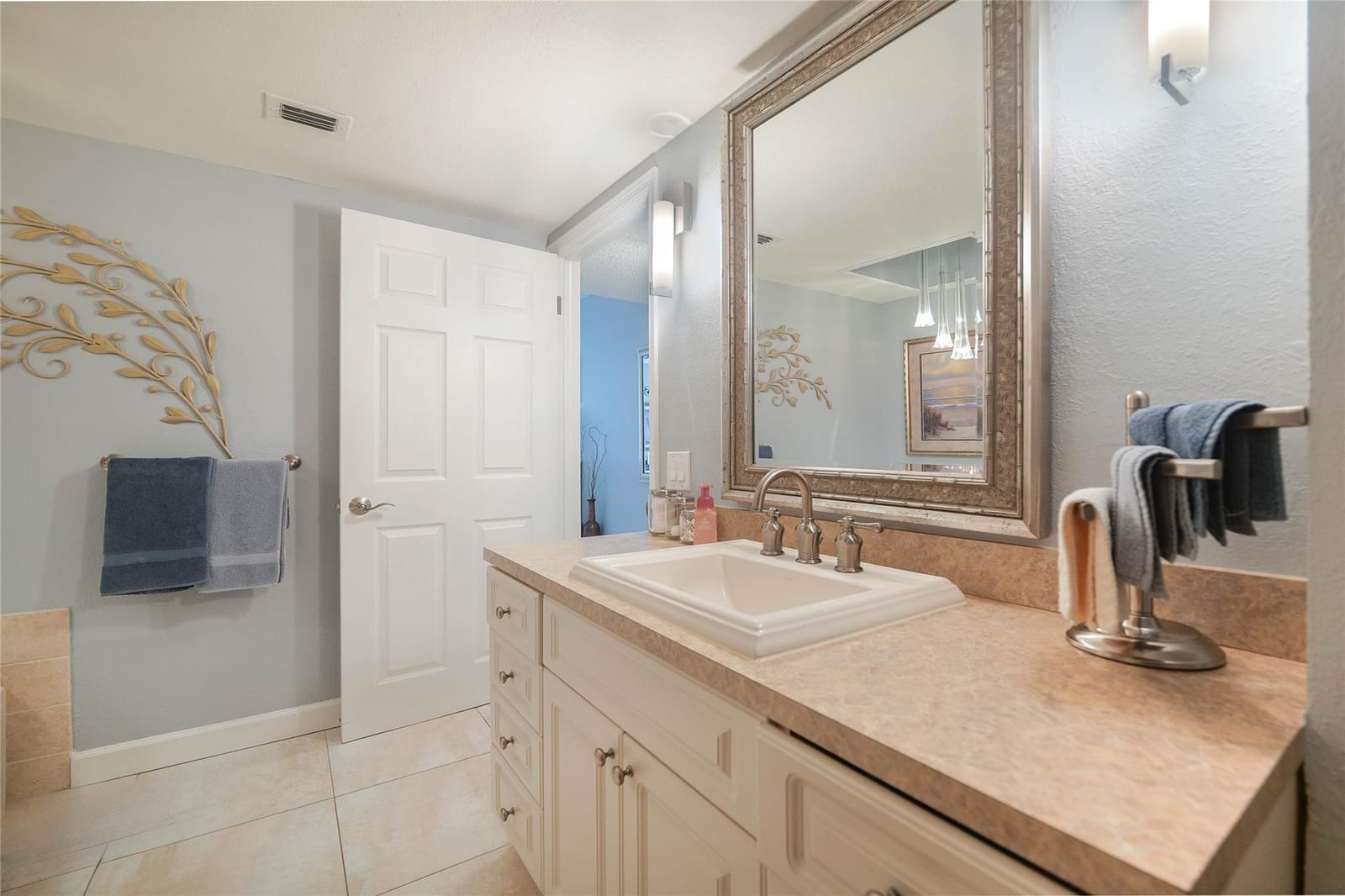 7200 Radice Court 204, Lauderhill, FL 33319 photo 27