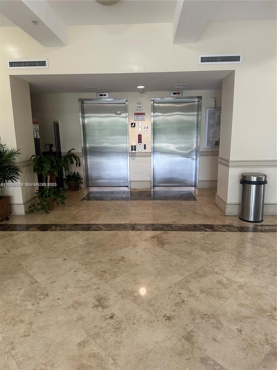 2400 SW 27th Avenue 406, Miami, FL 33145 photo 28