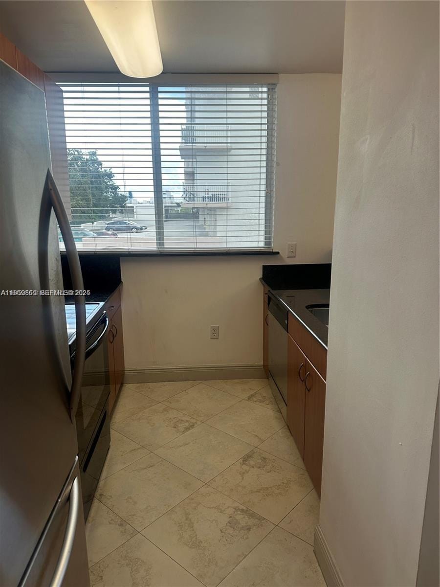 2400 SW 27th Avenue 406 — photo 4