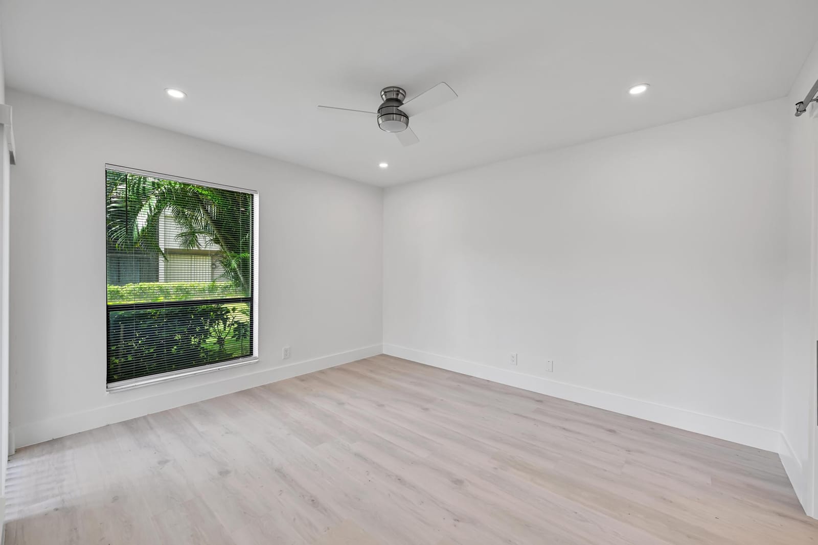 159 NW 70th 401 Street 401, Boca Raton, FL 33487 photo 17
