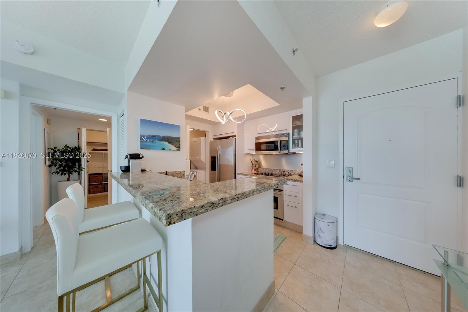 110 Washington Avenue 1611, Miami Beach, FL 33139 photo 7