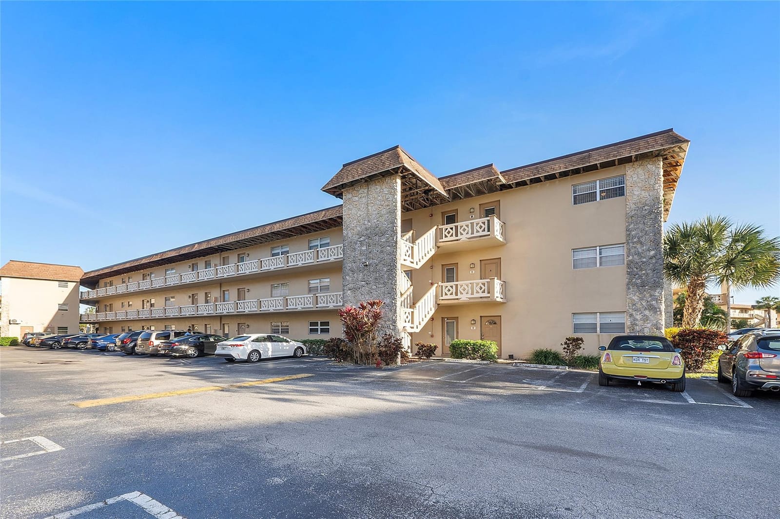 5051 W Oakland Park Boulevard 301, Lauderdale Lakes, FL 33313 photo 16
