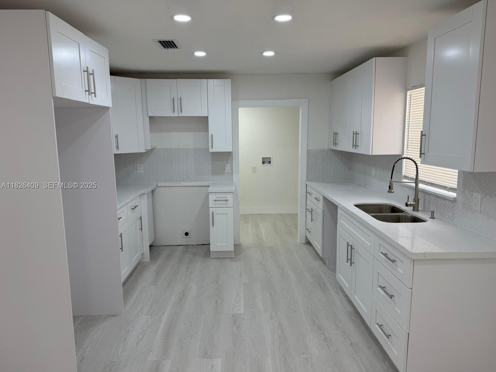 4380 NW 168th Terrace, Miami Gardens, FL 33055 photo 9