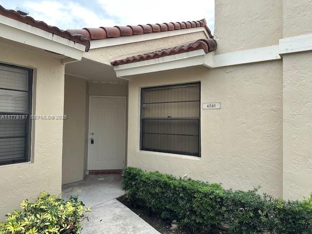 2 bedroom home for sale at 6548 170, Hialeah, FL 33015 — $369,000