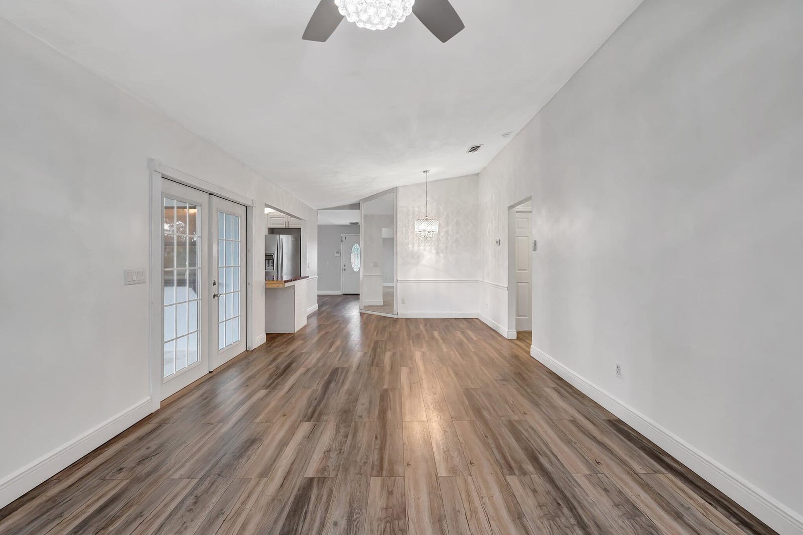 654 SW Pueblo Terrace — photo 4