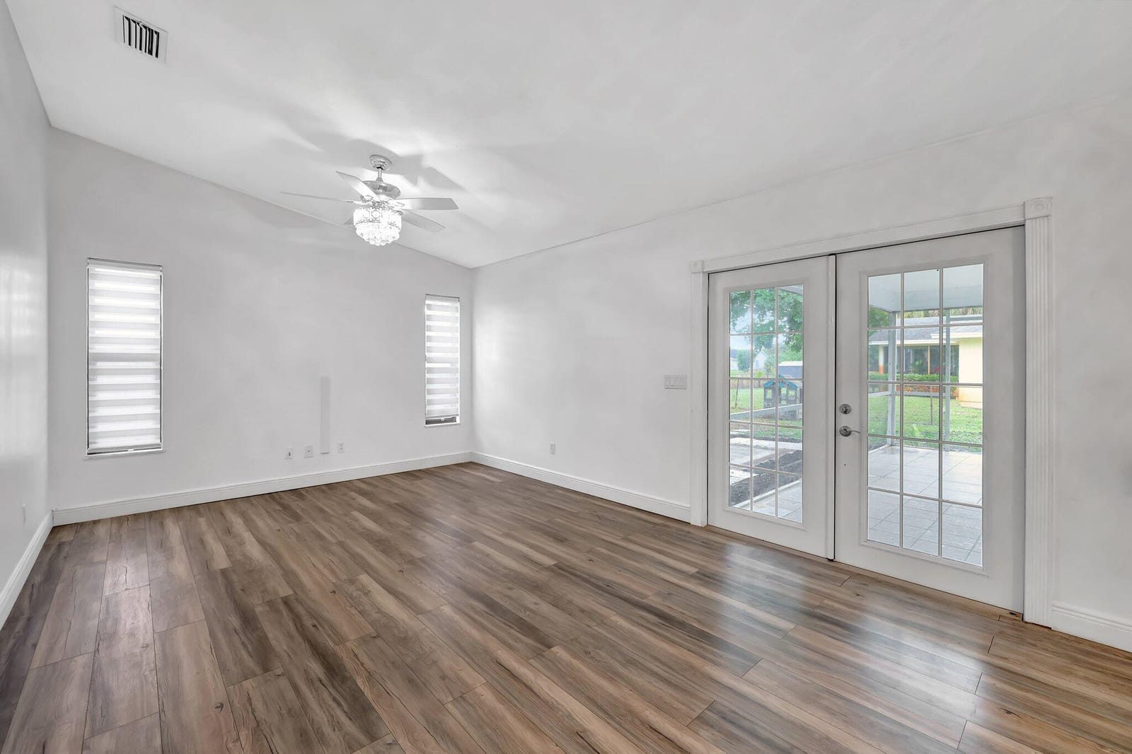 654 SW Pueblo Terrace — photo 7