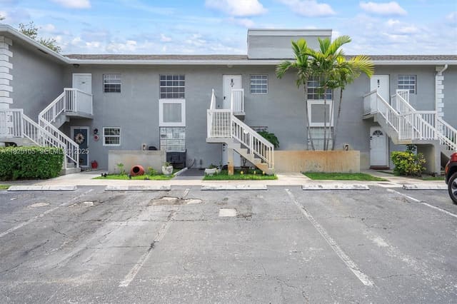 438 NE 210th Cir Terrace 102-4B, sold in Monterey Village-Two Cond, Miami, FL