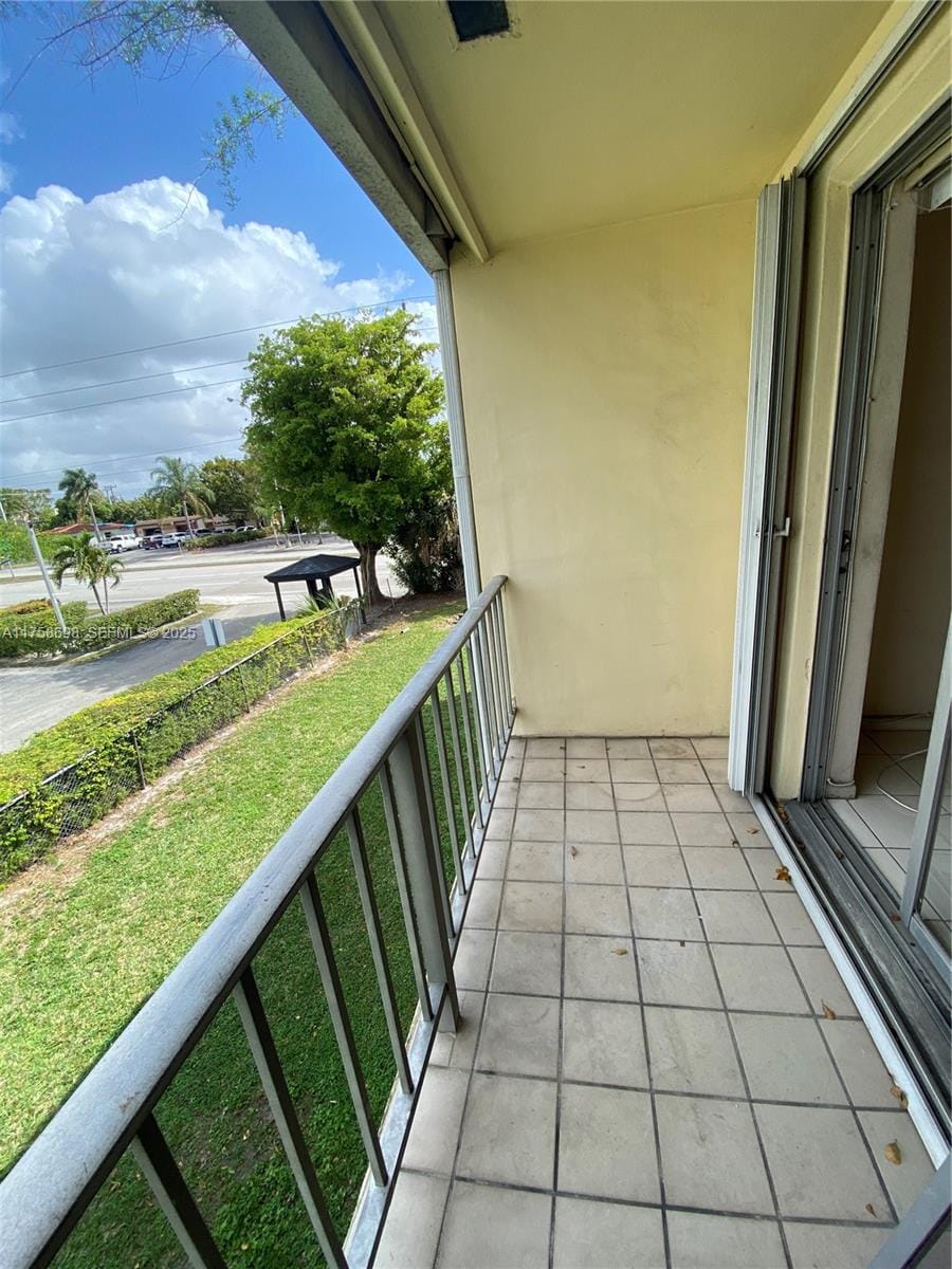 8701 SW 12th Street 26, Miami, FL 33174 photo 24