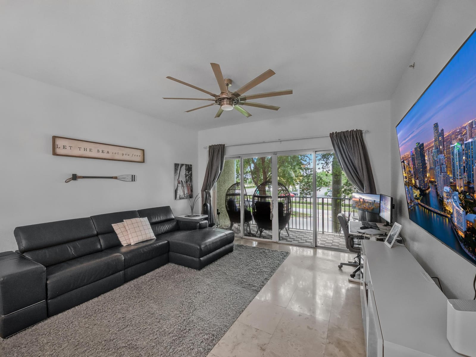 1610 Presidential Way B-207, West Palm Beach, FL 33401