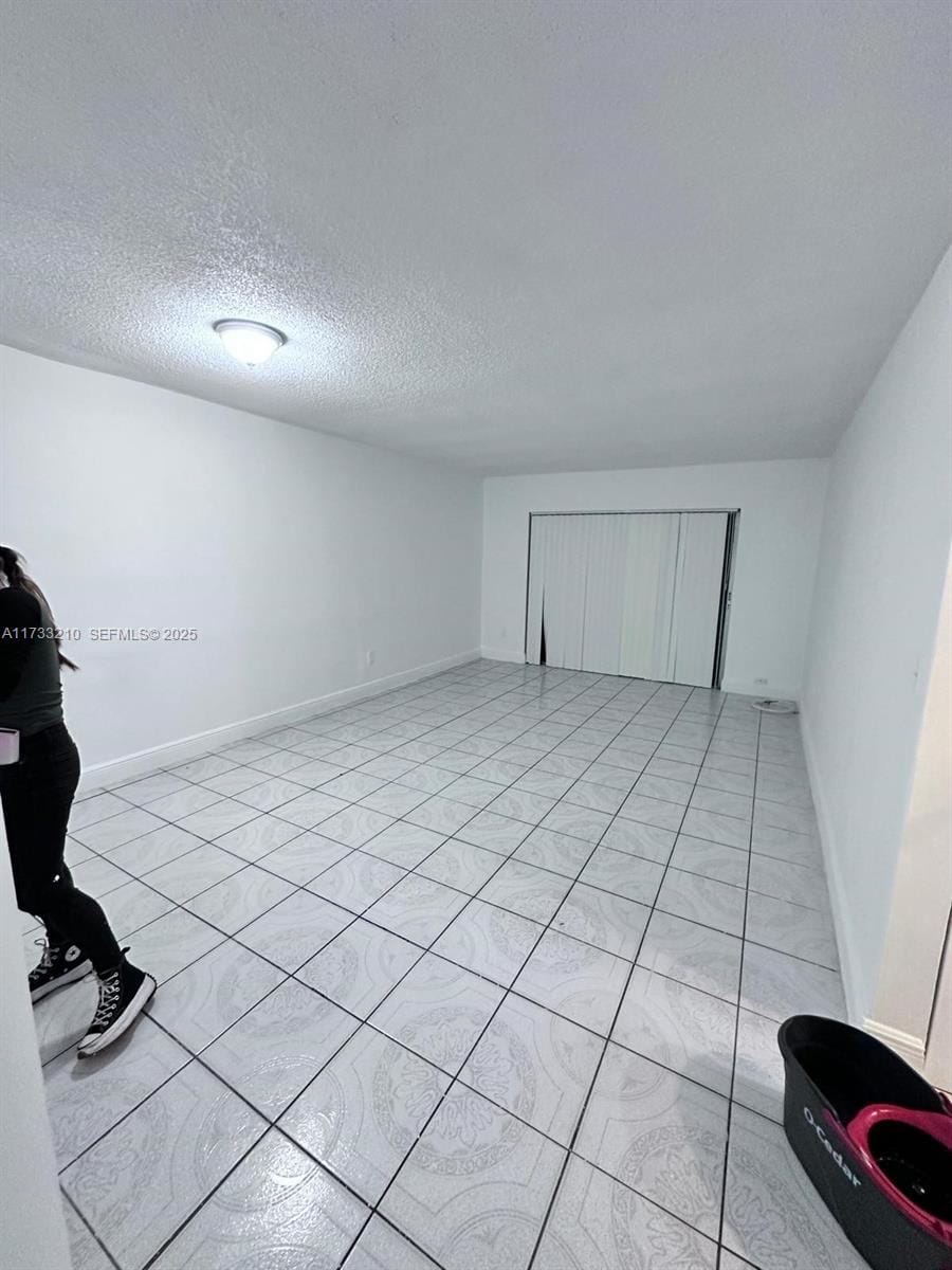 2800 NW 56th Avenue G102 — photo 3