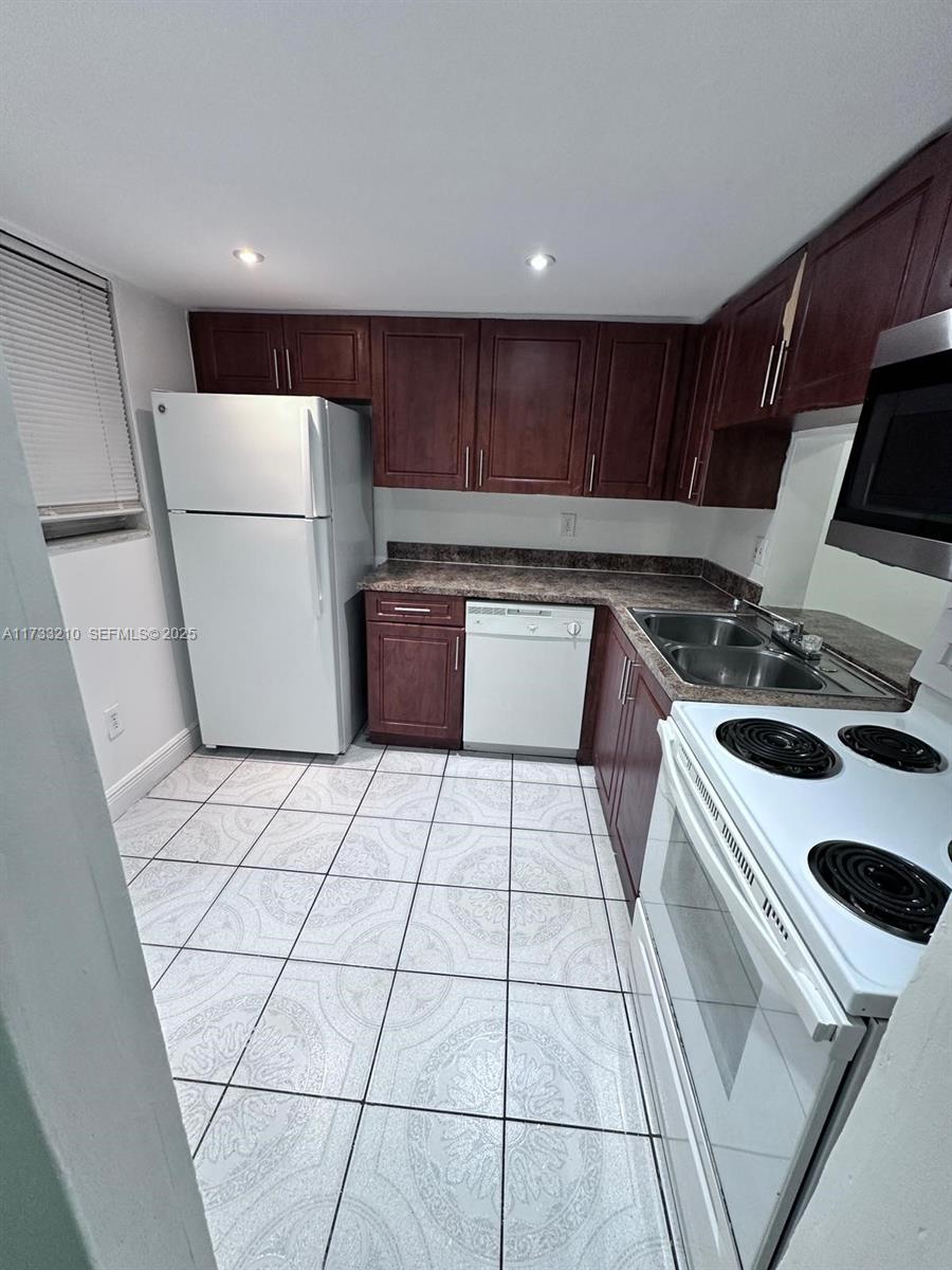 2800 NW 56th Avenue G102, Lauderhill, FL 33313, Lauderhill