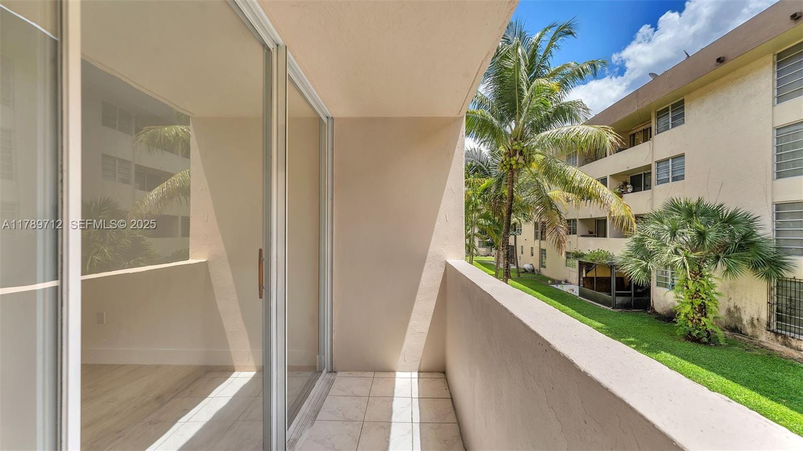 840 NW 87th Avenue 204, Miami, FL 33172 photo 18