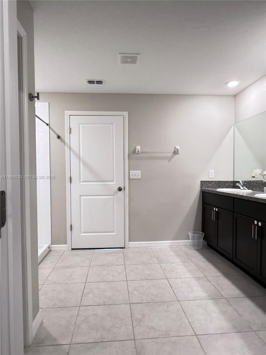 39889 Harmon Grove Court, Zephyrhills, FL 33540 photo 27