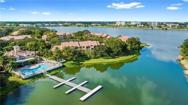 2647 NW 33rd Street 2306, sold in Sailboat Pointe Condo, Oakland Park, FL