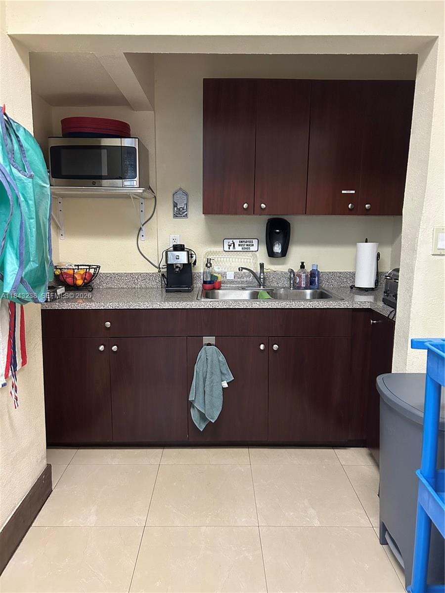 7901 NW 2nd Street, Miami, FL 33126 photo 4