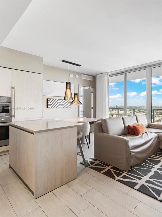 4010 S Ocean Drive T3904, Hollywood, FL 33019