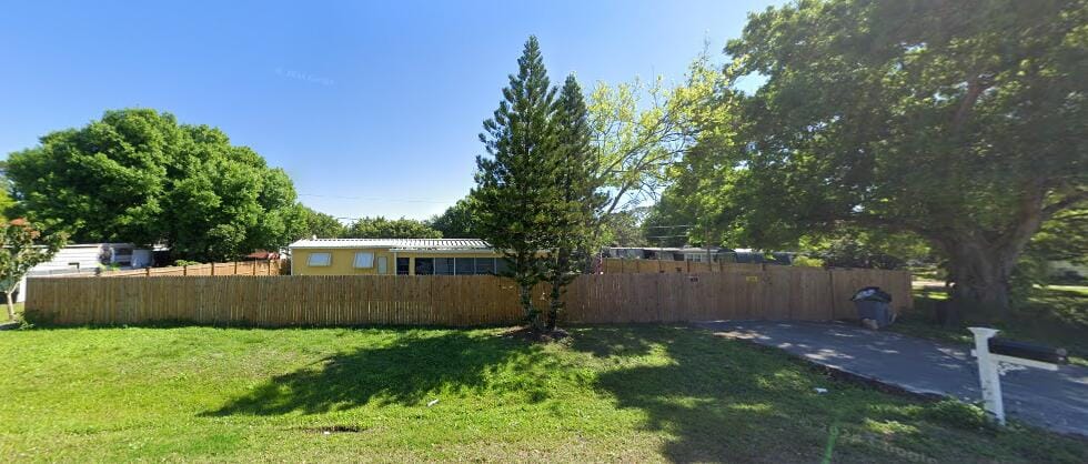 1072 NE 29th Terrace, Okeechobee, FL 34972