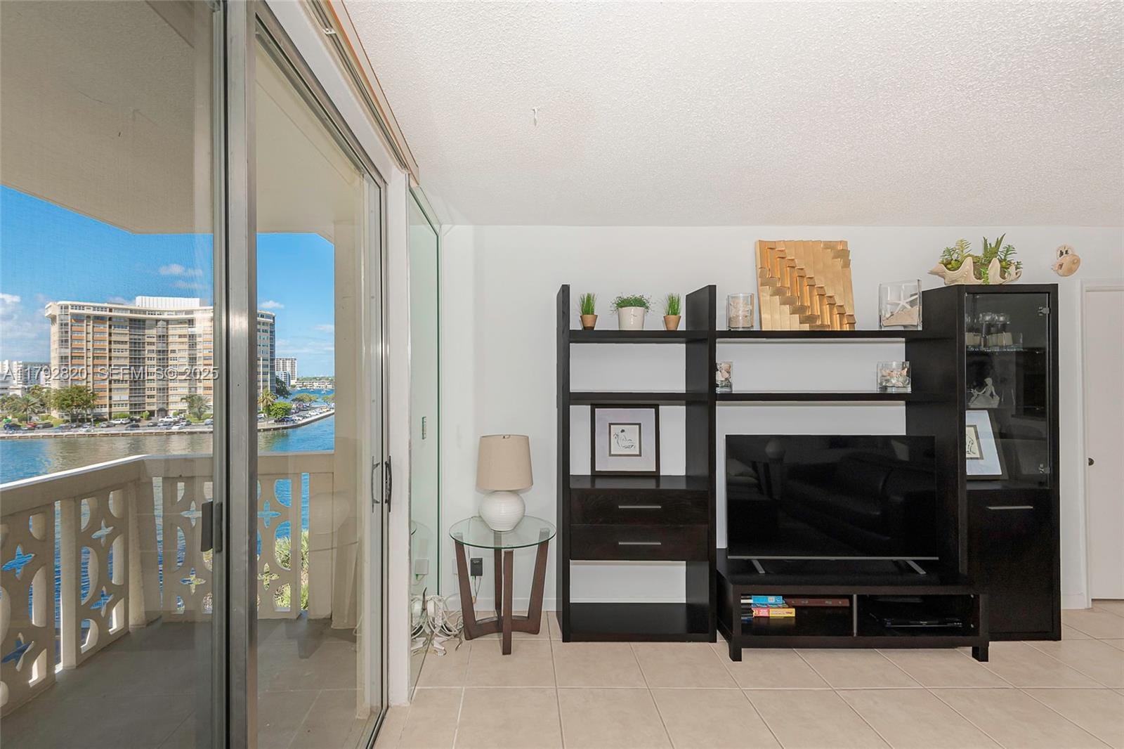 1817 S Ocean Drive 522, Hallandale Beach, FL 33009 photo 4