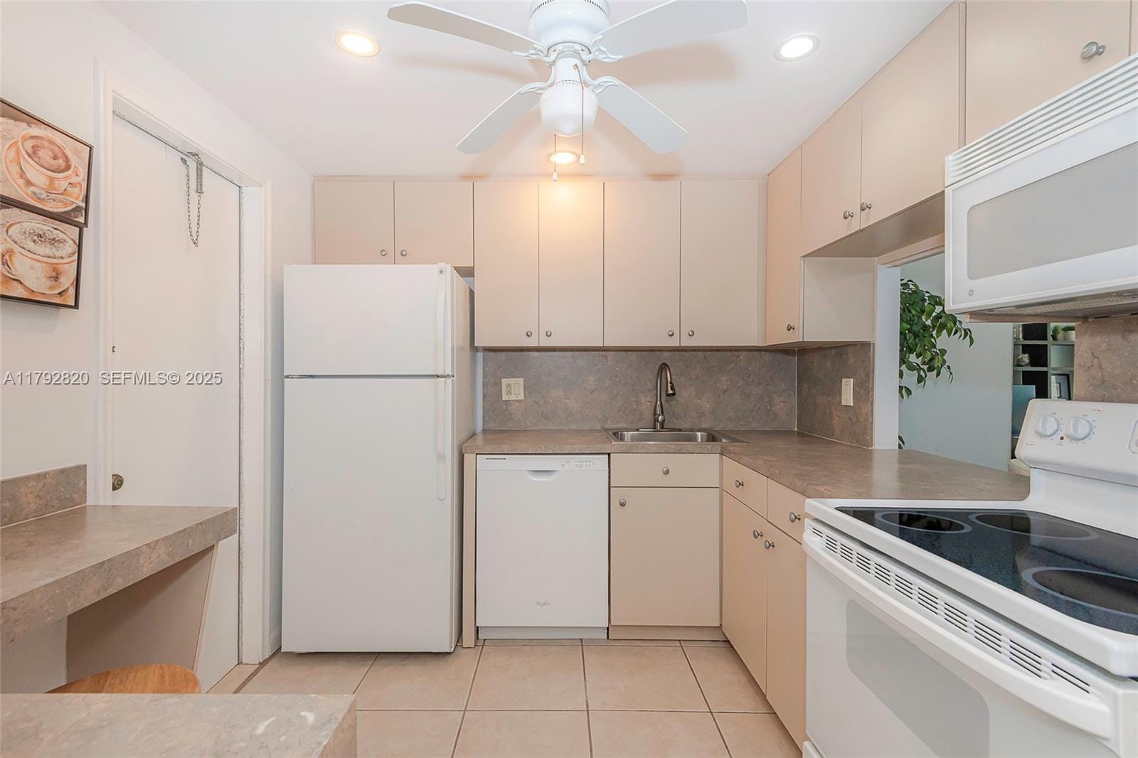 1817 S Ocean Drive 522, Hallandale Beach, FL 33009 photo 9