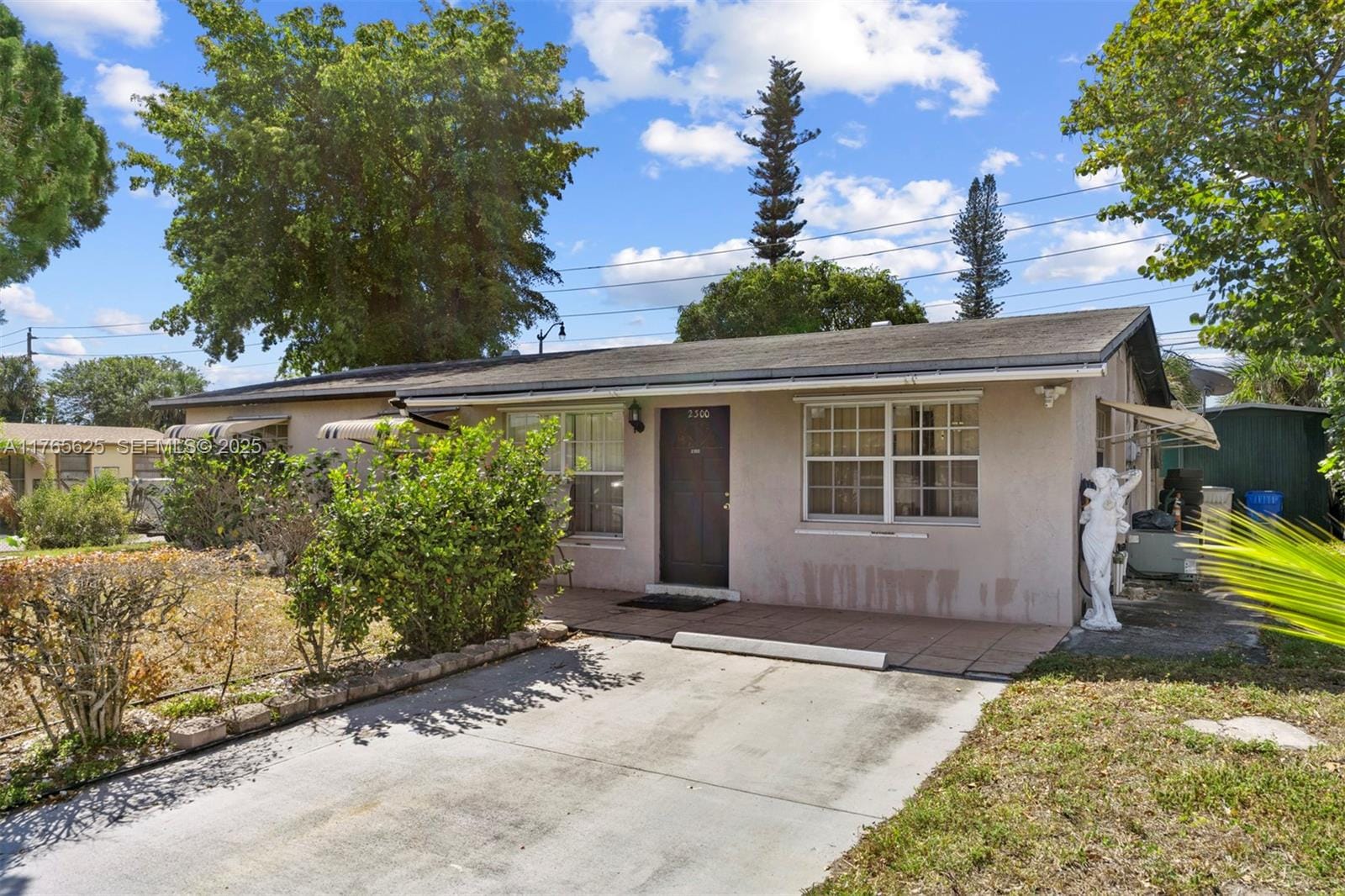 2300 NW 11th Court, Pompano Beach, FL 33069